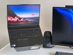 Lenovo ThinkPad E16 G3 (bron: Notebookcheck)