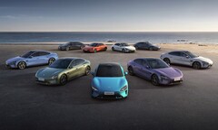 Een verzameling elektrische Xiaomi SU7 sedans (Afbeelding bron: Xiaomi)