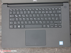 Comfortabel typen op een stil toetsenbord
