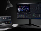 De AORUS FO32U2P is VESA ClearMR 13000 en DisplayHDR 400 True Black gecertificeerd. (Afbeeldingsbron: Gigabyte)