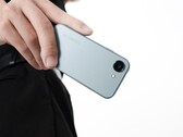 De Bluefox NX1 is een kleine 4-inch smartphone met Android 15, nu wereldwijd te bestellen. (Afbeeldingsbron: Bluefox)