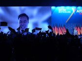 De verkoop van Tesla keldert in heel Europa: Elon Musks politieke activiteiten lijken het bedrijf te schaden