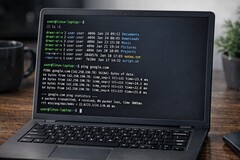 Linux from Scrach 13.0 blijft trouw aan de CLI-only aanpak en biedt de nieuwste Linux-pakketten
