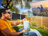 De Nreal Air AI-bril zal later dit voorjaar verkrijgbaar zijn in het Verenigd Koninkrijk. (Afbeelding bron: EE)
