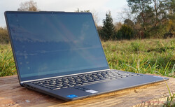 Lenovo IdeaPad Flex 5 14IAU7, testeenheid geleverd door notebooksbilliger.de