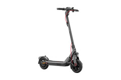 De Segway E3 Pro elektrische step biedt 800 W piekvermogen (Afbeeldingsbron: Segway via PRNewswire)