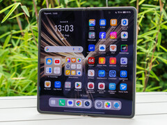 Honor Magic V5 (Afbeelding bron: Daniel Schmidt)