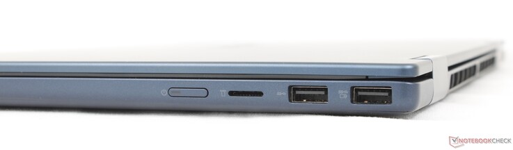 Rechts: Aan/uit-knop, MicroSD-lezer, 2x USB-A (5 Gbps)