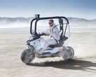 De BMW Vision CE 01 beweert helmen en beschermende uitrusting te vervangen door de vertrouwde veiligheidsgordel en rolkooi (Afbeelding bron: BMW)
