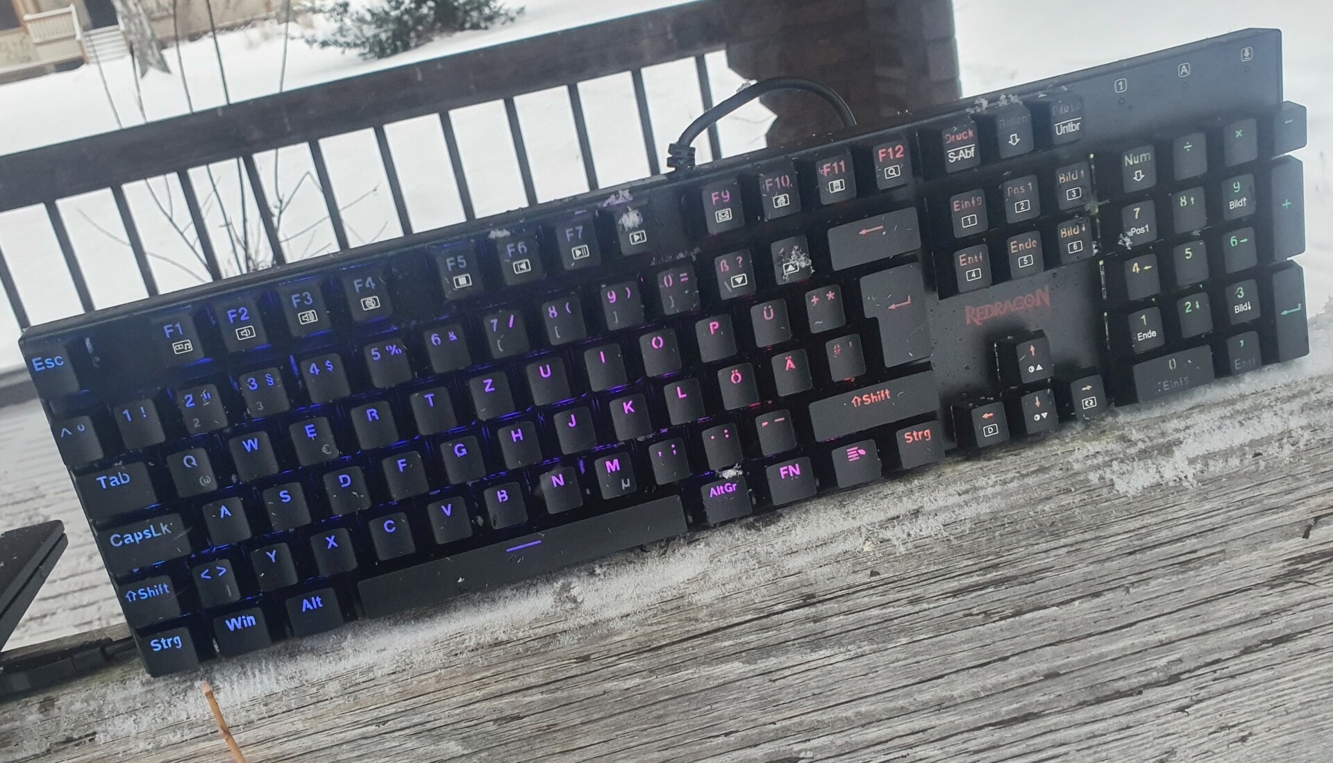 labyrint het spoor alarm Redragon K565 Rudra en Ranger M910-K in hands-on: Goedkoop mechanisch  gaming toetsenbord en muis bieden veel - Notebookcheck.nl