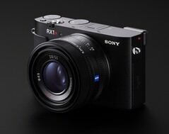 De Sony RX1R III plaatst een 61MP full-frame sensor in een compacte behuizing (Afbeelding bron: Sony)