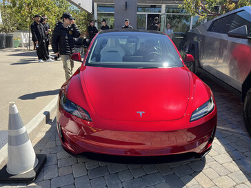 2024 Tesla Model 3 Ludieke voorkant