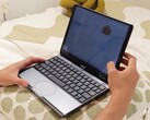 Torsin heeft een compacte behuizing met een onconventioneel rond trackpad. (Afbeeldingsbron: Torsin)