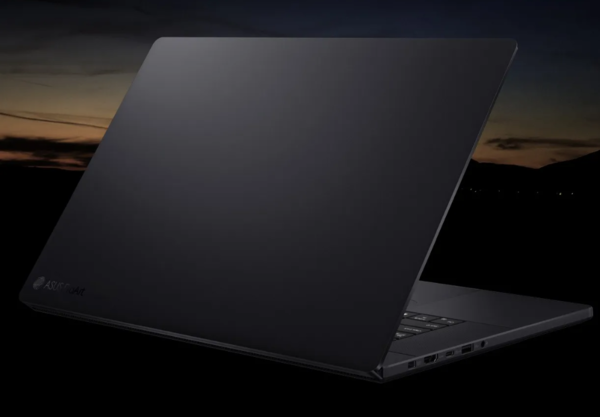 Achteraanzicht van de Asus ProArt 16