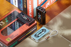 De KA15 ziet eruit als een kleine versie van de FiiO CP13 cassettespeler (Afbeelding bron: FiiO)