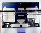 Het moederbord van de Apple iMac is ronduit klein vergeleken met de grootte van de behuizing. (Afbeelding: iFixit)