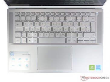 Dell Inspiron 14 7400 - Invoerapparaten