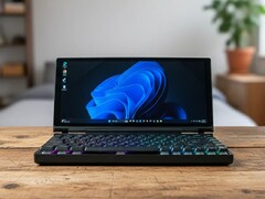 Het Kickstarter-concept van Keebmon combineert een Ryzen AI 9 HX 370 PC, een 13-inch ultrawide touchscreen en een hot-swappable mechanisch toetsenbord in één opvouwbaar apparaat