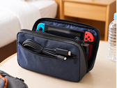 Nintendo Switch met meegeleverde kabel