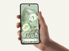 De Google Pixel 8 kan zelfs gevolgd worden als de batterij al leeg is. (Afbeelding: Google)