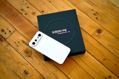 De Vivo X300 FE biedt uitstekende prestaties en een geweldige camerakwaliteit voor een prijs die ruim onder de 1.000 euro ligt.