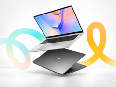 Asus Vivobook S14- en S16-laptops vanuit verschillende hoeken getoond