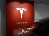 De Autopilot-functie van Tesla lijkt bij dit specifieke ongeval geen rol te hebben gespeeld.