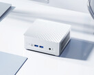 De Minisforum M1 Plus ondersteunt eGPU-uitbreiding via een op de achterkant gemonteerde USB4-poort. (Afbeeldingsbron: Minisforum)