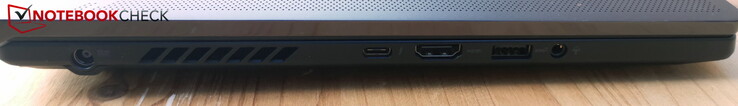 Links: voeding, Thunderbolt 4 met DP &amp; PD, HDMI, USB-A 3.2 Gen2, hoofdtelefoonaansluiting