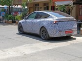 Een gecamoufleerde Tesla Model Y gespot in India in aanloop naar de lancering (bron: shameelck op Reddit)
