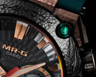 Een close-up van de bezel op de Casio MRG-B2000KT-3A (afbeelding), met het smaragdgroen in de hoek. (Afbeeldingsbron: Casioblog)