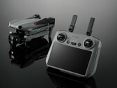 De DJI Air 3 en RC-N2 afstandsbediening. (Afbeelding bron: @rquandt & WinFuture)