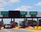Tesla's dedicated lane crossing aan de Mexicaanse kant (beeld: Corporation for the Development of the Border Zone of Nuevo León/Bloomberg)