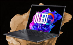 De Swift Go 16 Pro Black Edition heeft veel poorten, waaronder twee Thunderbolt 4-aansluitingen. (Afbeeldingsbron: Acer)