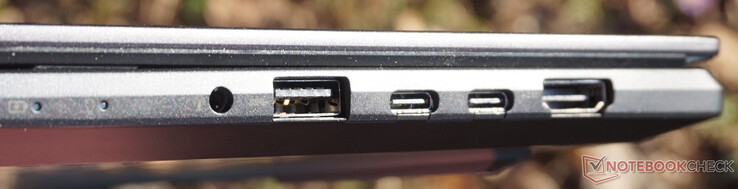 Rechts: Combo audio-aansluiting, USB 3.0 (5 Gbit/s), 2x USB-C (10 Gbit/s, DisplayPort, Power Delivery), HDMI 2.1