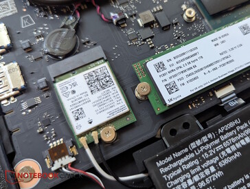 SSD 1 en Wi-Fi-module