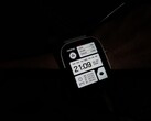 Realme heeft een nieuwe vierkante smartwatch (afbeelding) geplaagd op Weibo. (Afbeeldingsbron: Weibo)