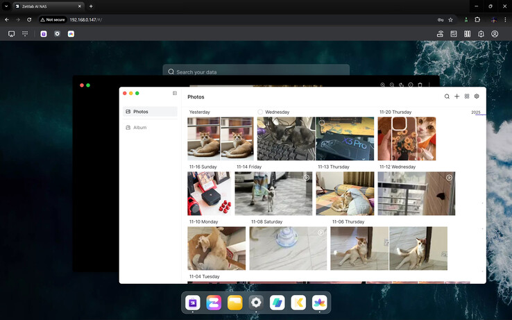 Toegang tot media waarvan een back-up is gemaakt via de webinterface