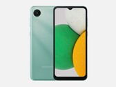 De Galaxy A04 Core behoudt het design van zijn voorganger, maar met verschillende kleuropties. (Afbeelding bron: Roland Quandt &amp; WinFuture)