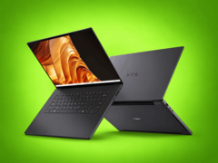 Dell XPS 16 Creator Edition afgebeeld met het scherm open en het achterpaneel zichtbaar