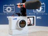 I'm Back lanceert Yashica - I'm Back microspiegelloze camera op Kickstarter. (Bron: I'm Back GmbH)