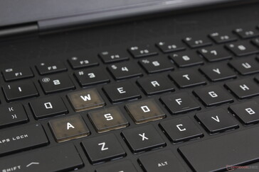 Nieuwe doorschijnende WASD-toetsen doen ons denken aan de doorschijnende WASD-toetsen op veel Asus ROG laptops