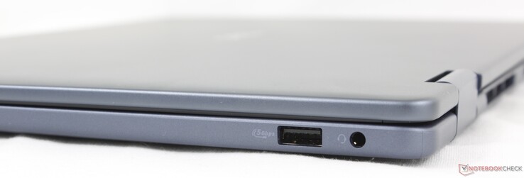 Rechts: USB-A 3.2 Gen. 1, 3,5 mm headset
