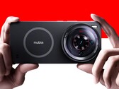 De Nubia Z50S Pro is compatibel met 67 mm filters dankzij een nieuwe beschermhoes. (Afbeelding: Nubia)