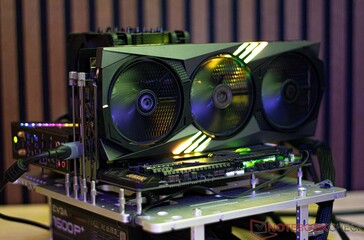 De MSI GeForce RTX 4060 Ti Gaming X Trio 8G tijdens onze geluidsemissietest