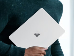 De Surface Laptop 13-inch is de kleinste laptop die Microsoft momenteel verkoopt.
