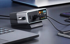 De Cuktech 30 Ultra levert tot 300 watt vermogen aan meerdere apparaten tegelijk.