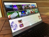 De Razer Blade 14 biedt aanzienlijk snellere grafische prestaties dan de Dell 14 Premium voor dezelfde vraagprijs van $2000 (Afbeelding bron: Notebookcheck)