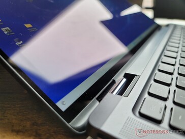Rand-tot-rand Gorilla Glass 6. De Latitude 9430 clamshell is beperkt tot matte 1200p alleen