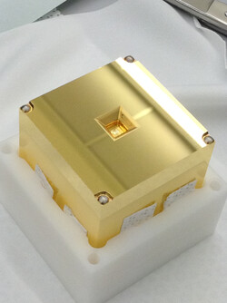 Een kubus van goud en platina maakt zwaartekrachtgolven zichtbaar. (Bron: ESA)